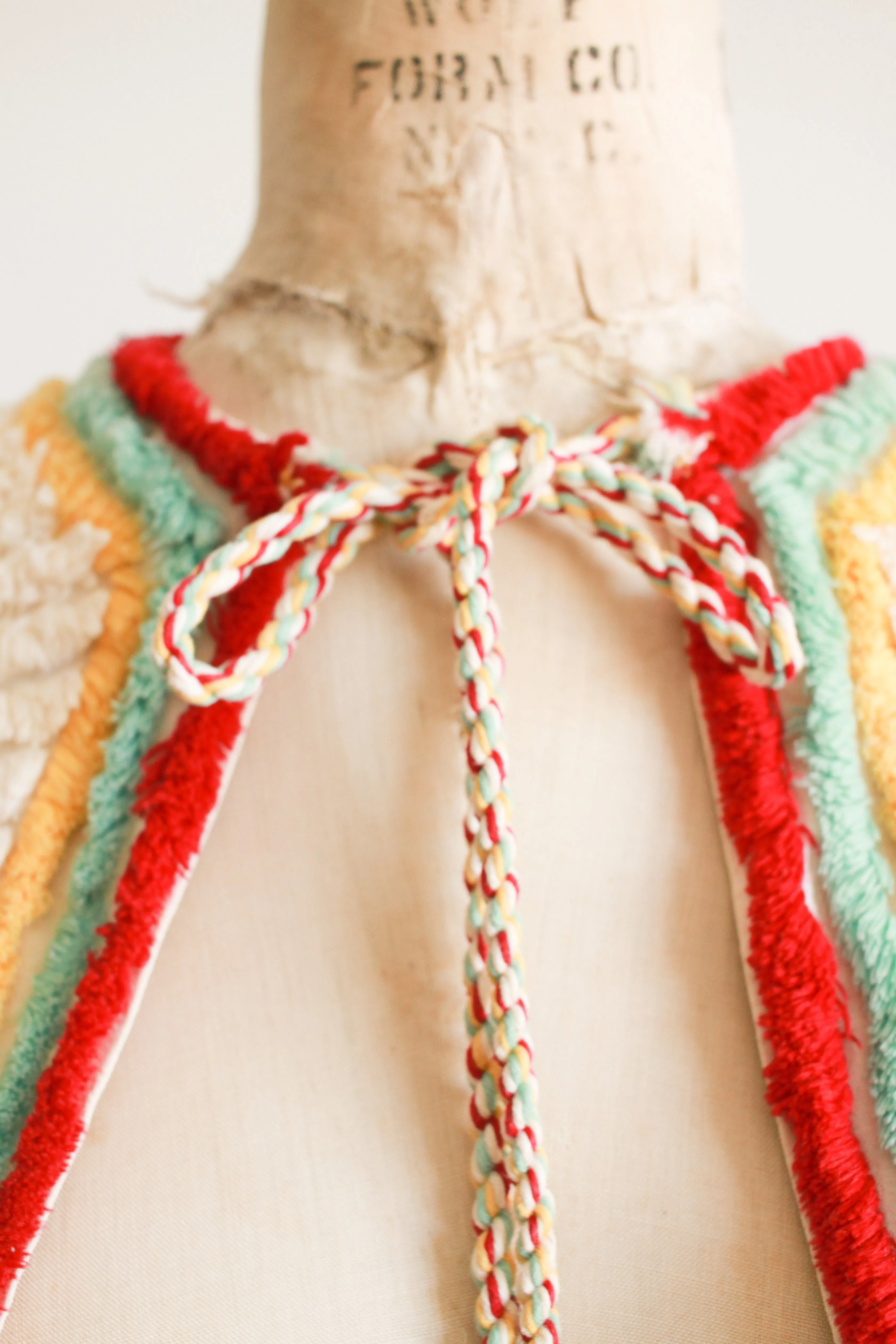 1940s White Multicolor Chenille Cape