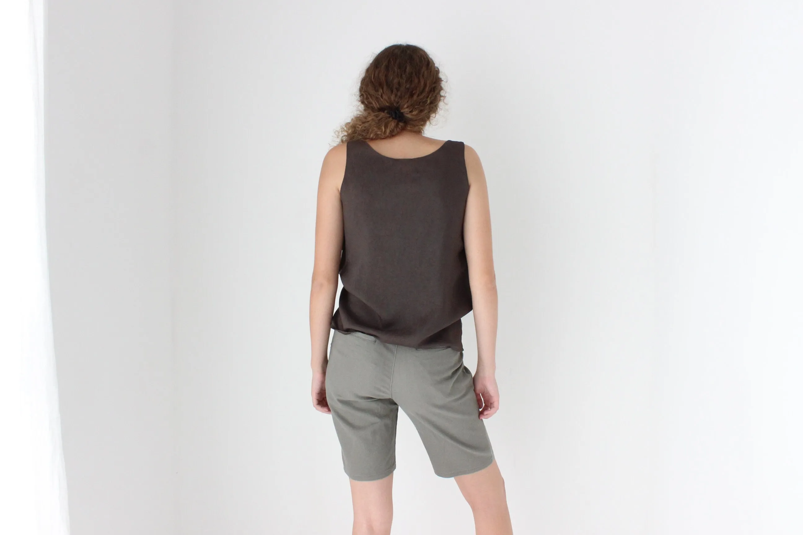 90s Relaxed Neutral Tank by Mosaic New Zealand