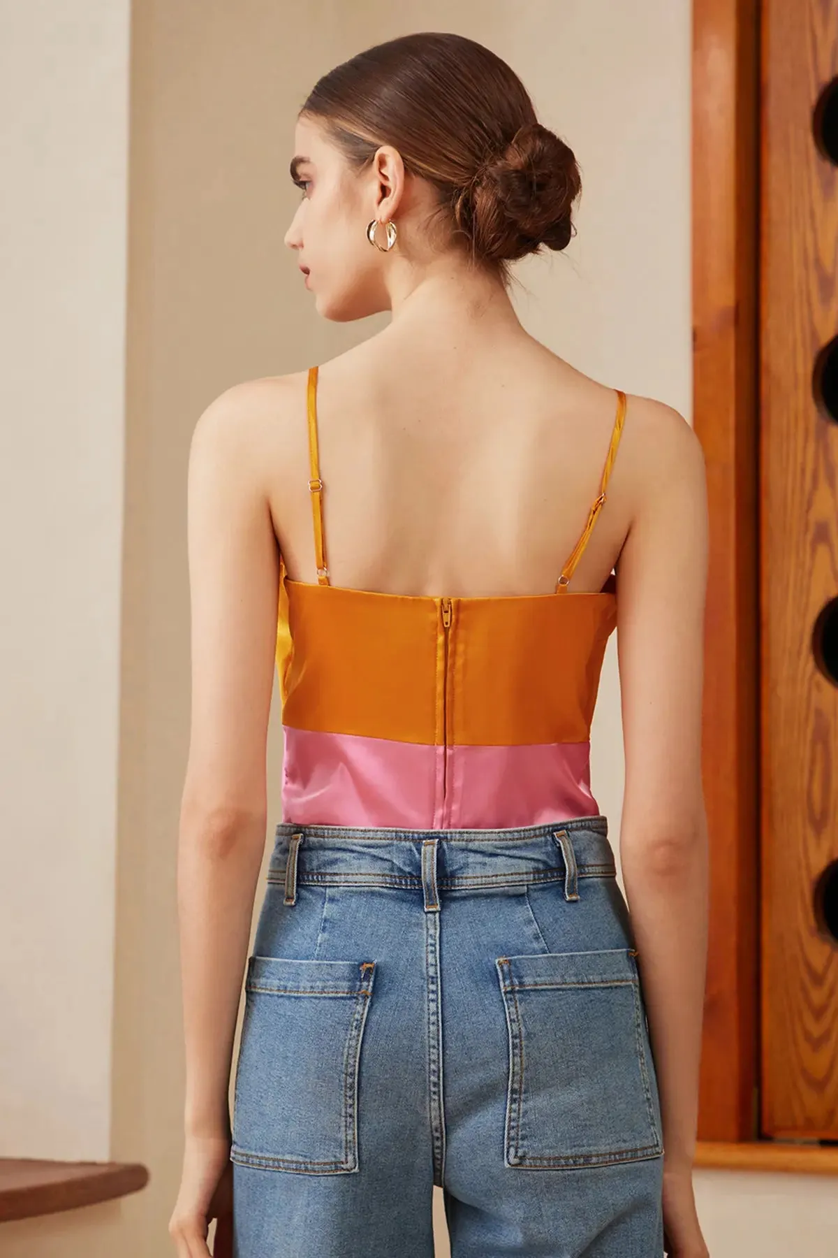 Colorblock Knot Front Cut Out Camis Top
