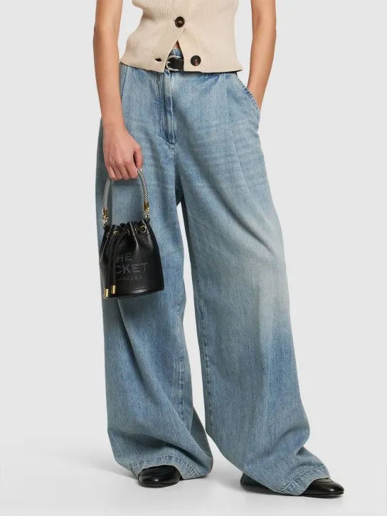 Marc Jacobs   The Mini Bucket leather bag 