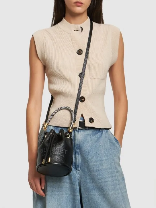 Marc Jacobs   The Mini Bucket leather bag 