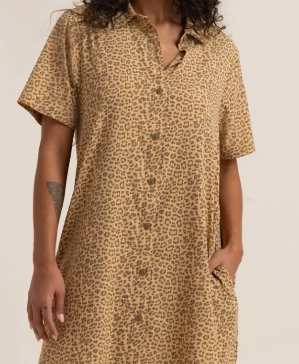 ROARK - Bless Up Breathable Stretch Dress - Caramel Leopard
