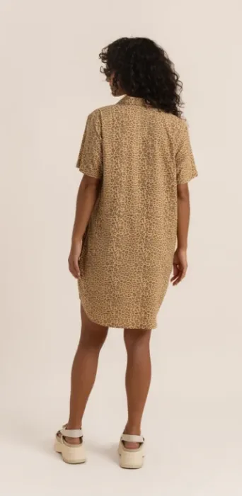 ROARK - Bless Up Breathable Stretch Dress - Caramel Leopard