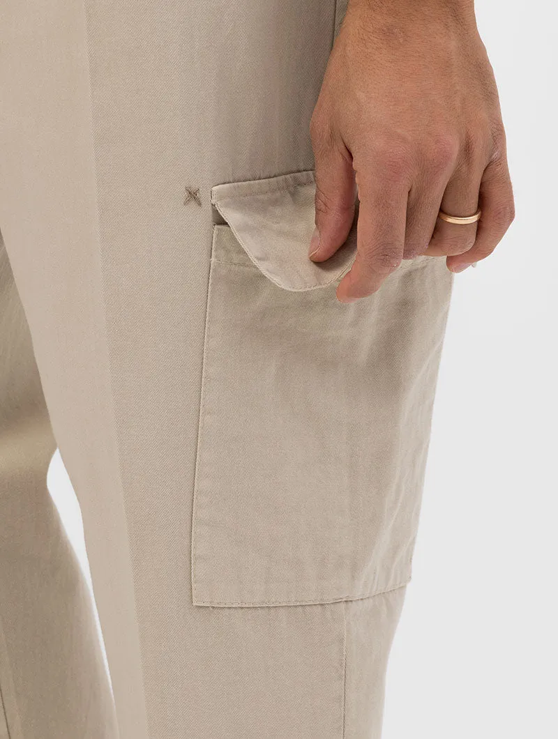 TALAL CARGO PANTS IN BEIGE